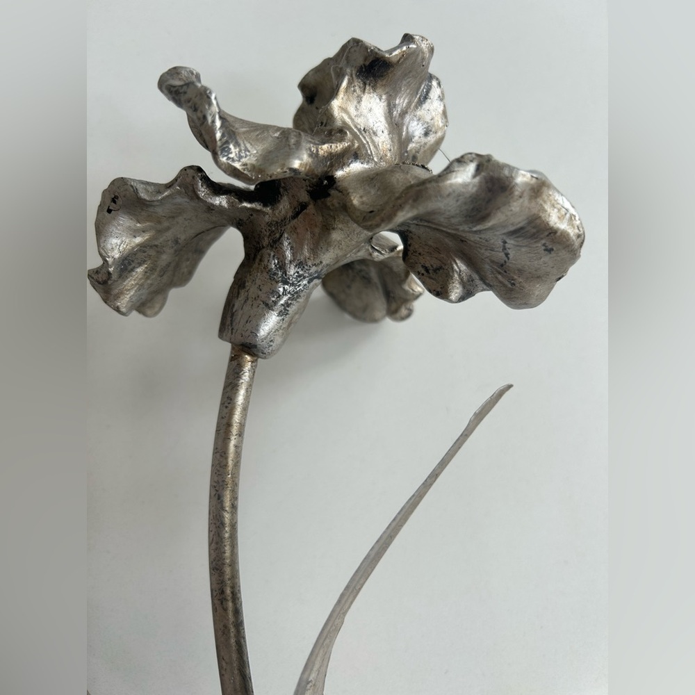 Handmade Welded Metal Flower Sculpture on Wood Base Rustic Industrial Art Decor - Picture 3 of 6